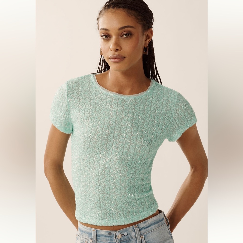 NWT Anthropologie Maeve sequin tee